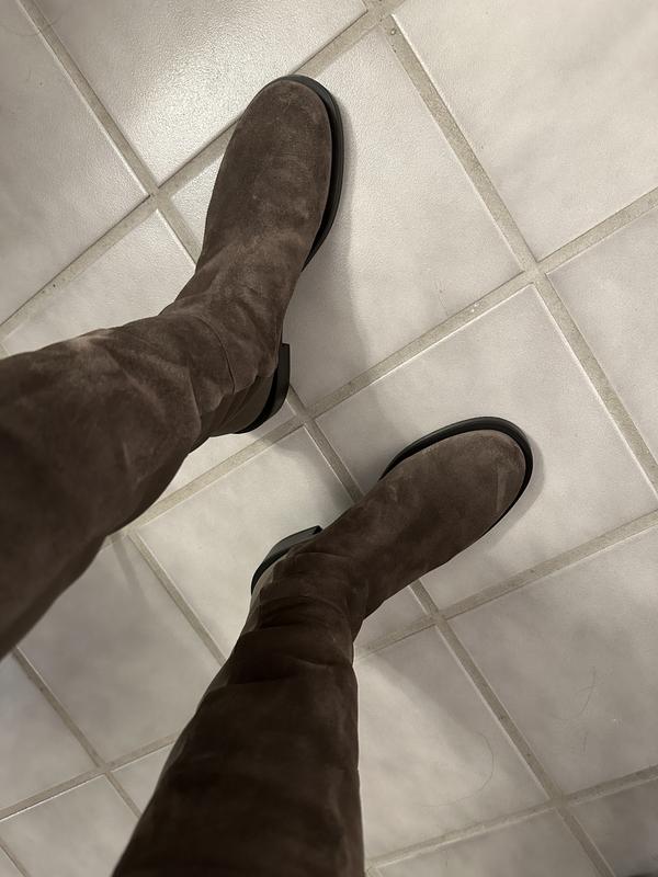 Review Thumbnail Image 0 230585464