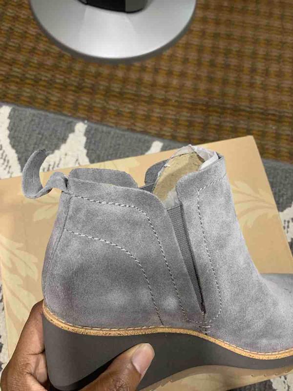 Review Thumbnail Image 1 219178673