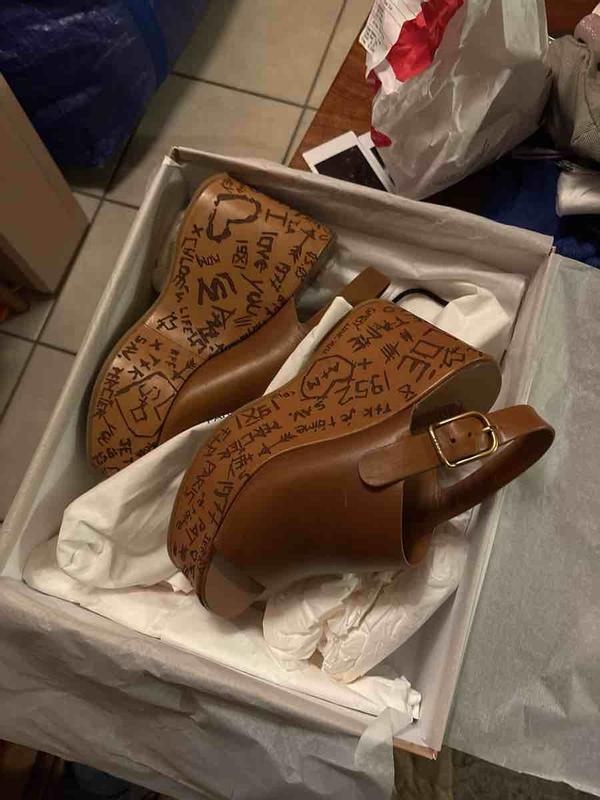 Review Thumbnail Image 0 246526329