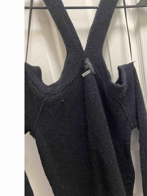 Customer photo for "SUCH A CHEAP MATERIAL"