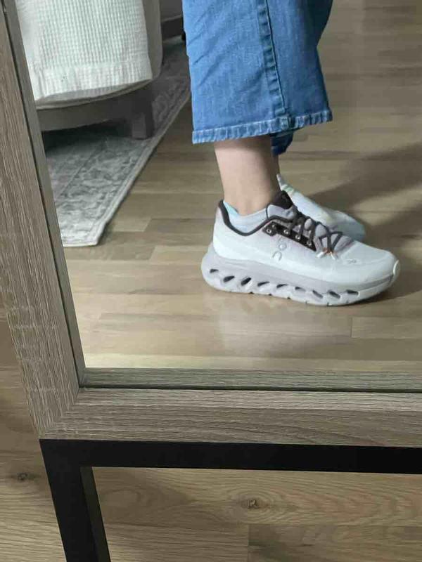 Review Thumbnail Image 0 233747578