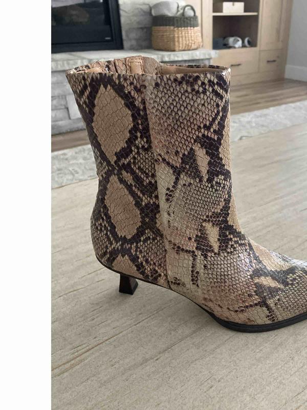 Review Thumbnail Image 0 234893358