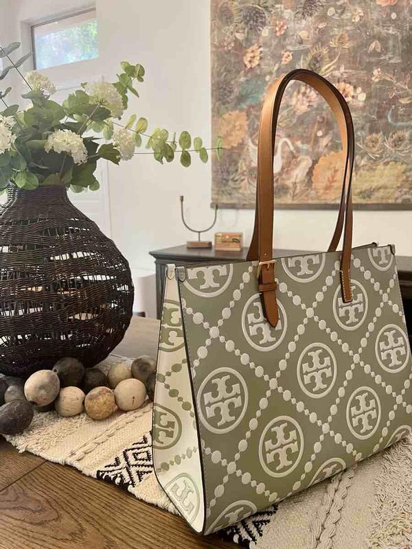 Review Thumbnail Image 0 242921889