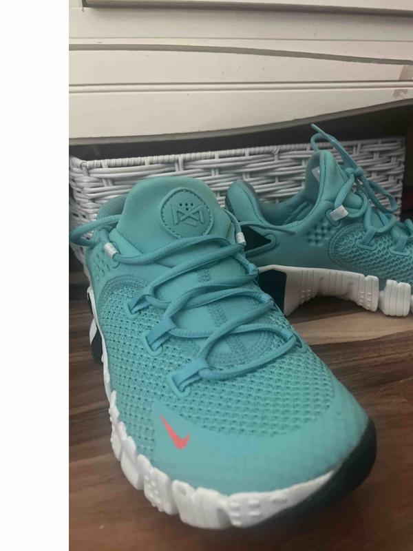 Review Thumbnail Image 0 218039609