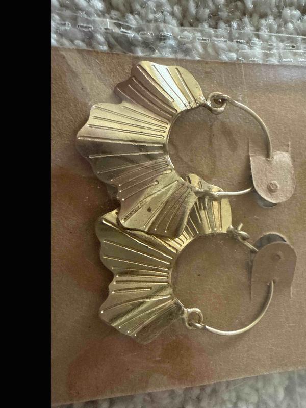 Review Thumbnail Image 0 248118573