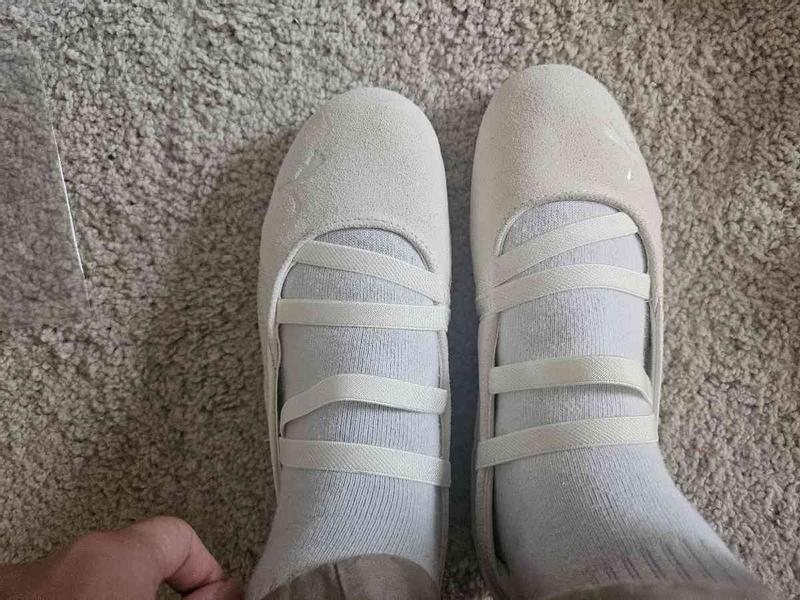 Customer photo for "look at photo for texture"