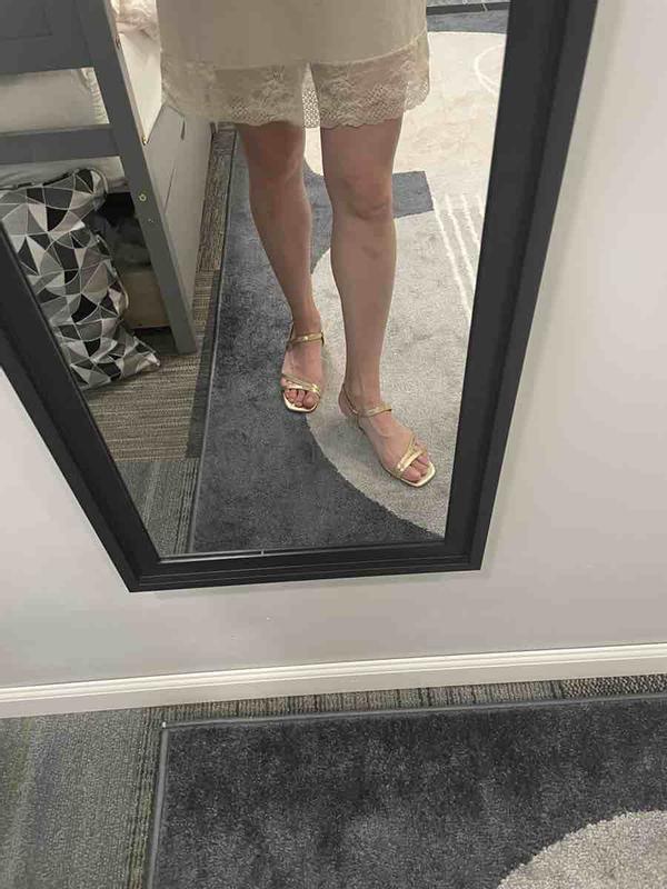 Review Thumbnail Image 0 241709636