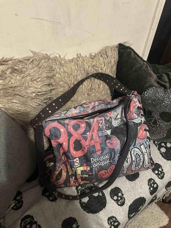 Review Thumbnail Image 0 246967018