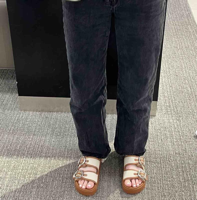 Review Thumbnail Image 1 234167376