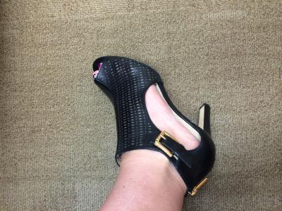 Customer photo for "Sexy and comfy! Whaaaat?!?"