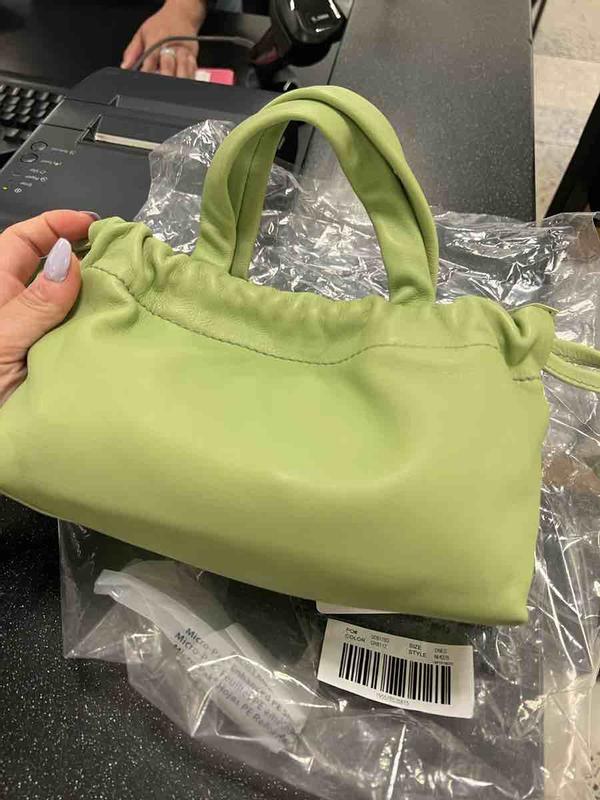 Review Thumbnail Image 0 225152693