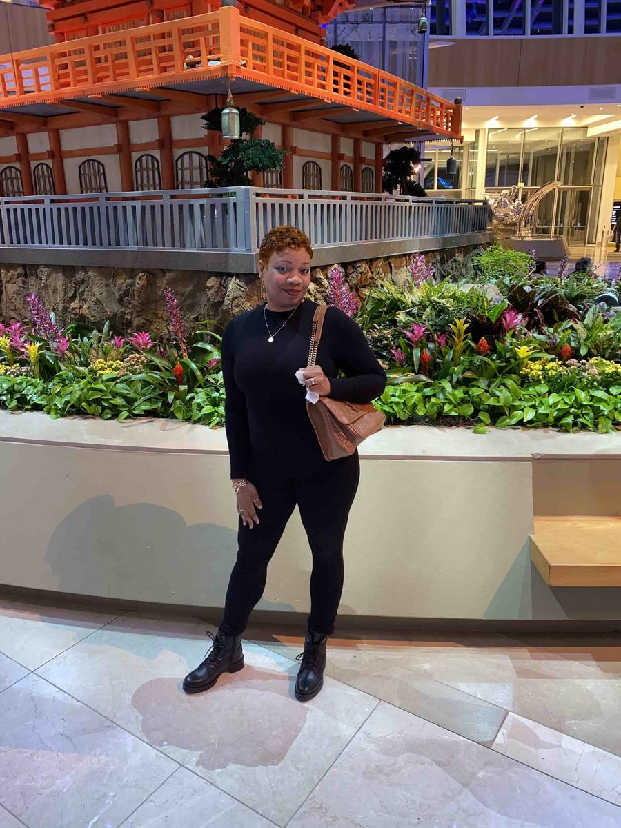 Customer photo for "Great Quality, Love this look!"