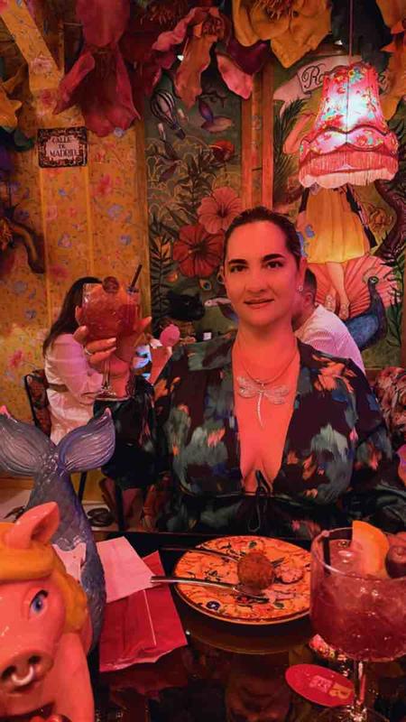 Review Thumbnail Image 2 225950524