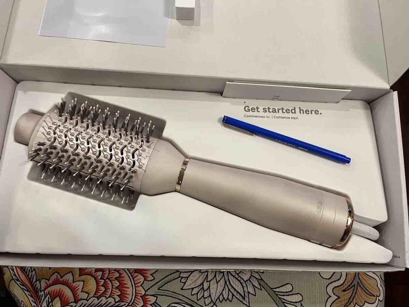 Customer photo for "XL size styling tool for giants"