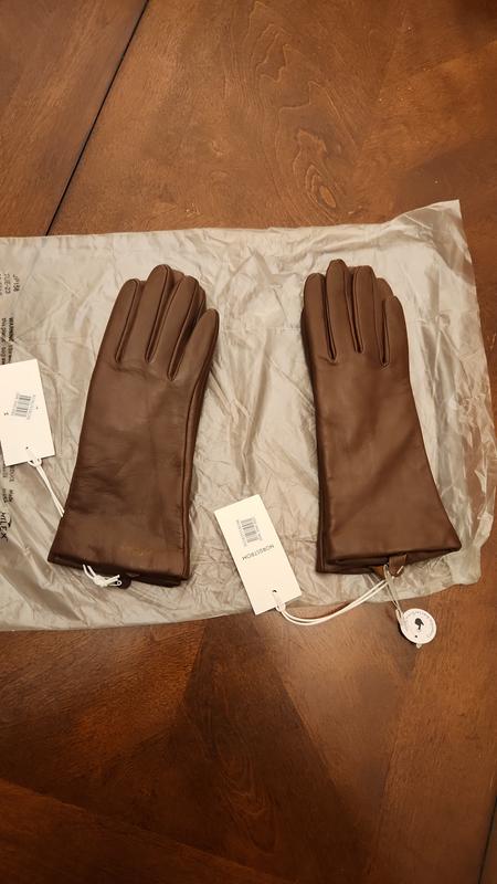 Customer photo for "Natural materials and touchscreen."