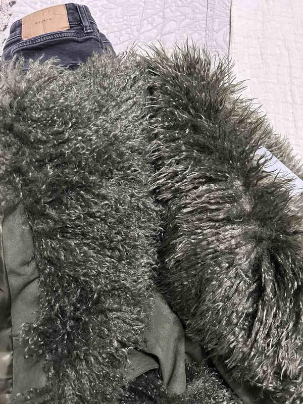 Customer photo for "Different sizes, different look of fur"