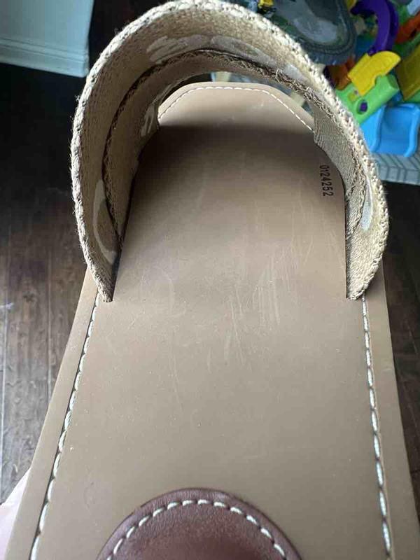 Review Thumbnail Image 0 232268841