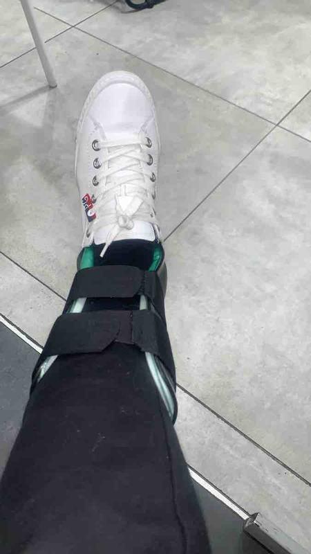 Customer photo for "confortable shoes !!"