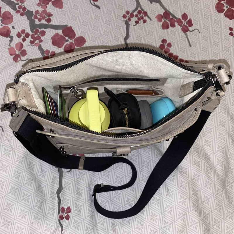 Review Thumbnail Image 0 218003695