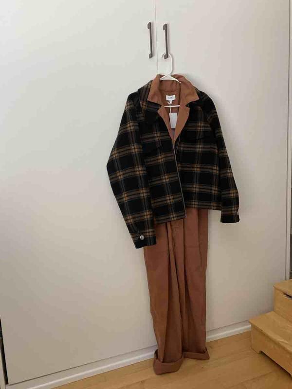 Review Thumbnail Image 0 232945235