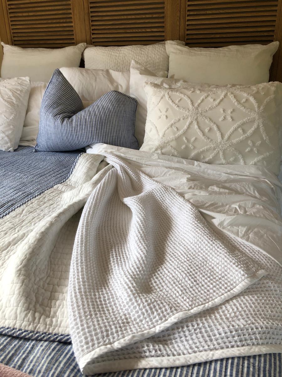 Review Thumbnail Image 0 196895861