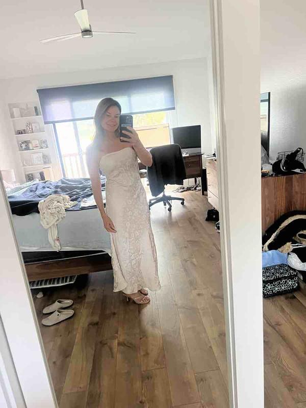 Customer photo for "Fits Perfectly and Very Flattering"