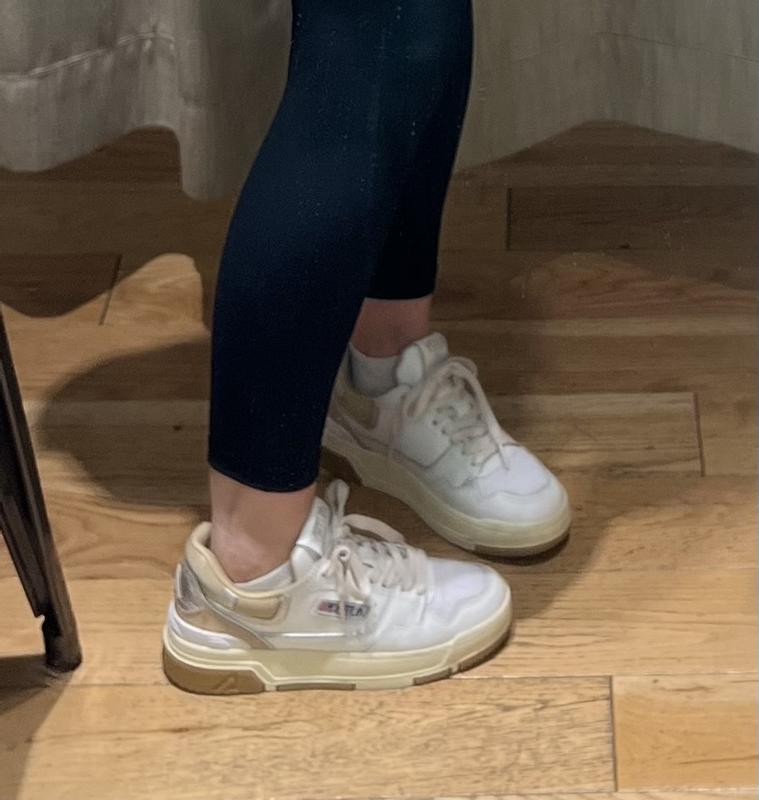 Review Thumbnail Image 0 233244963