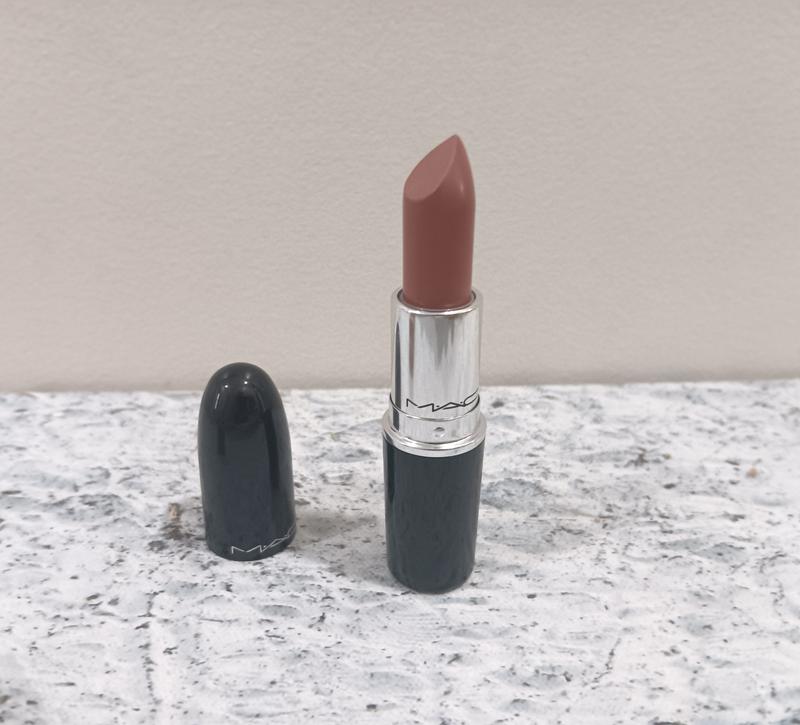 Moisturizing and long lasting