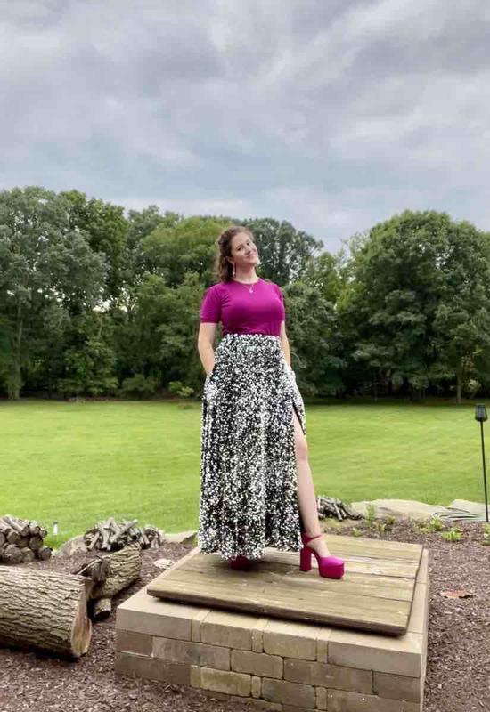 Review Thumbnail Image 0 219009355