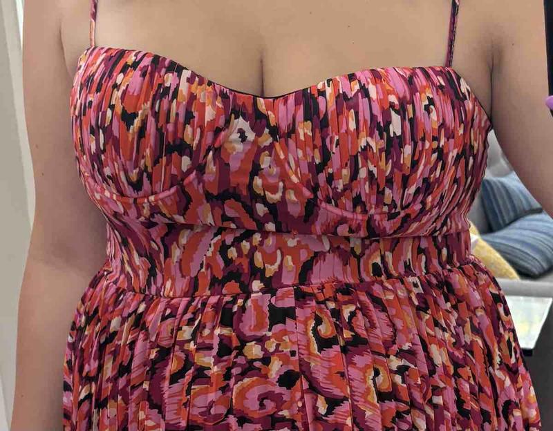Customer photo for "if you have boobs, do NOT buy"