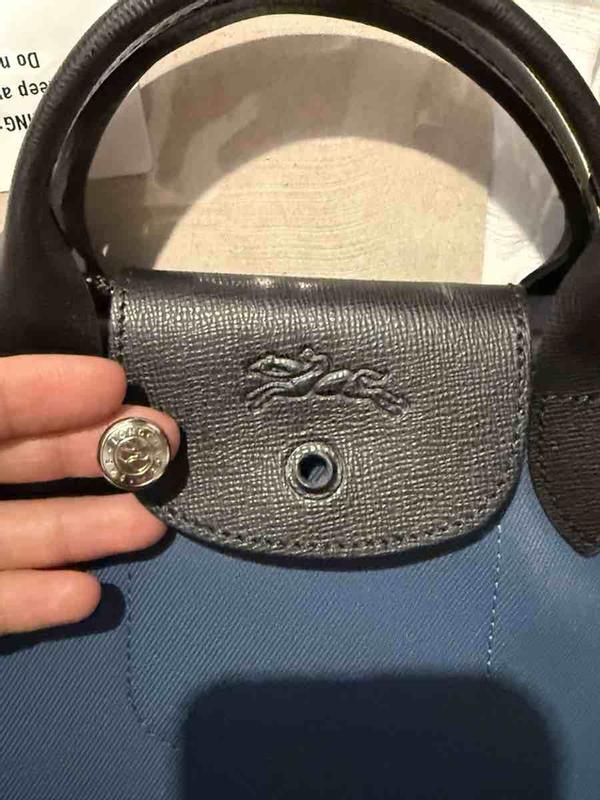 Customer photo for "Damaged product."