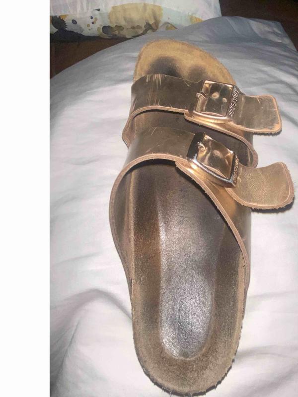 World class comfort, Below avg metallic finish