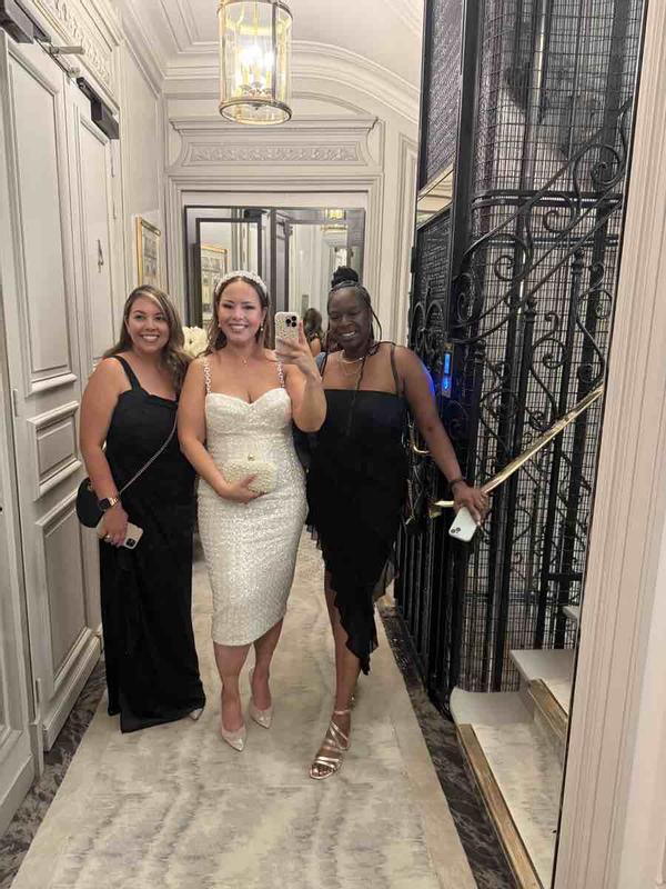 Review Thumbnail Image 0 243698386