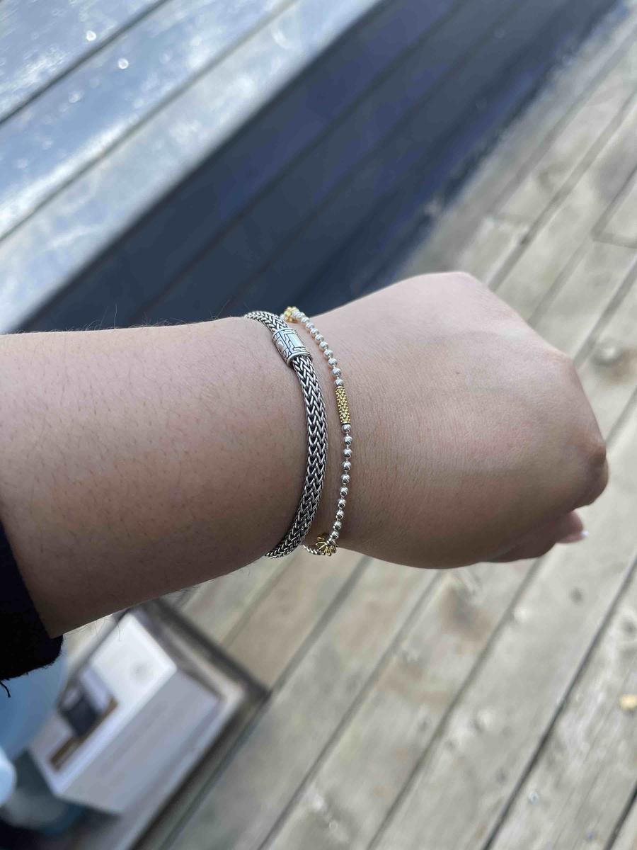 Review Thumbnail Image 0 207649848