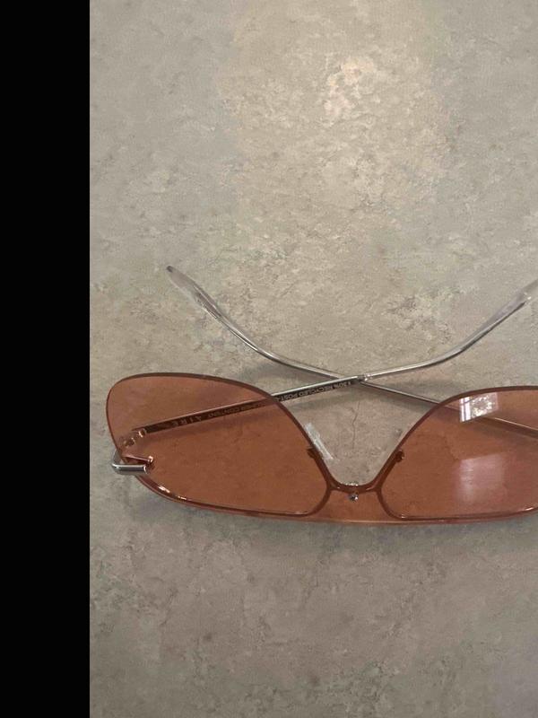Customer photo for "venatici 137 Avaitor sunglasses"