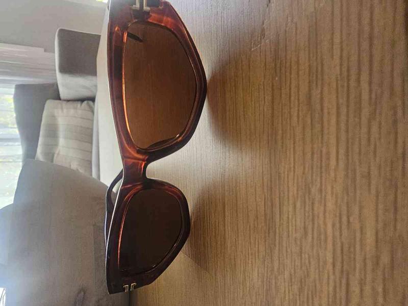 Review Thumbnail Image 0 244661321