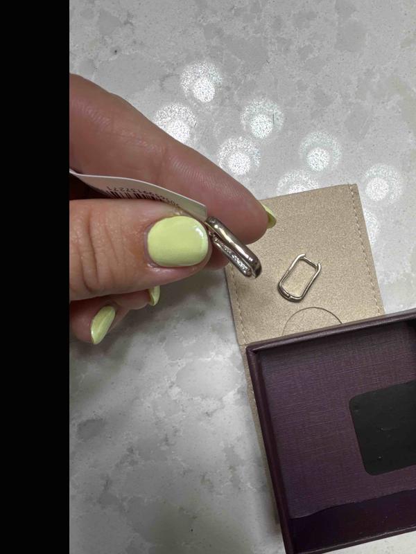 Customer photo for "discolored/tarnished"