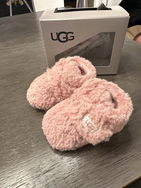 Customer photo for "Ugg"