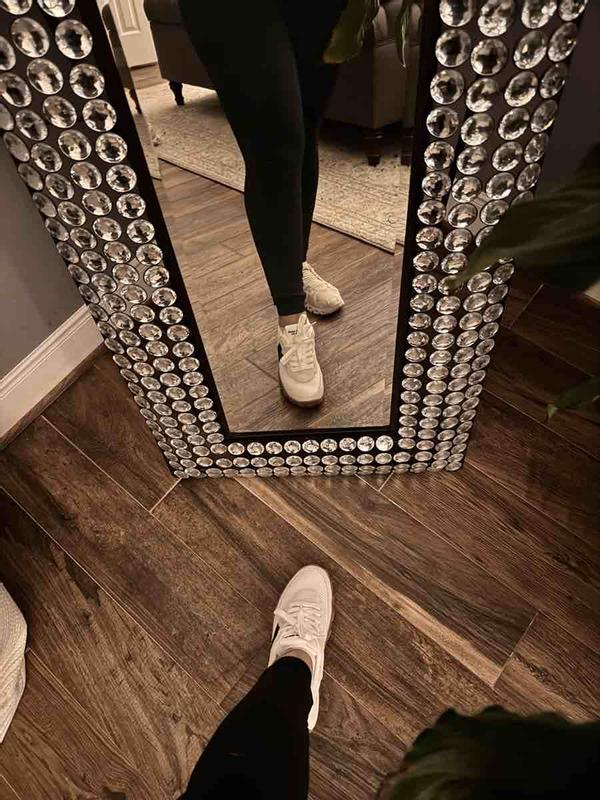 Review Thumbnail Image 1 238365963