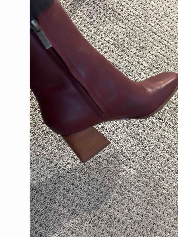 goegeous boot but too narrow