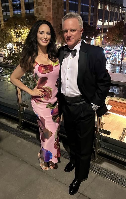 Review Thumbnail Image 0 238459581