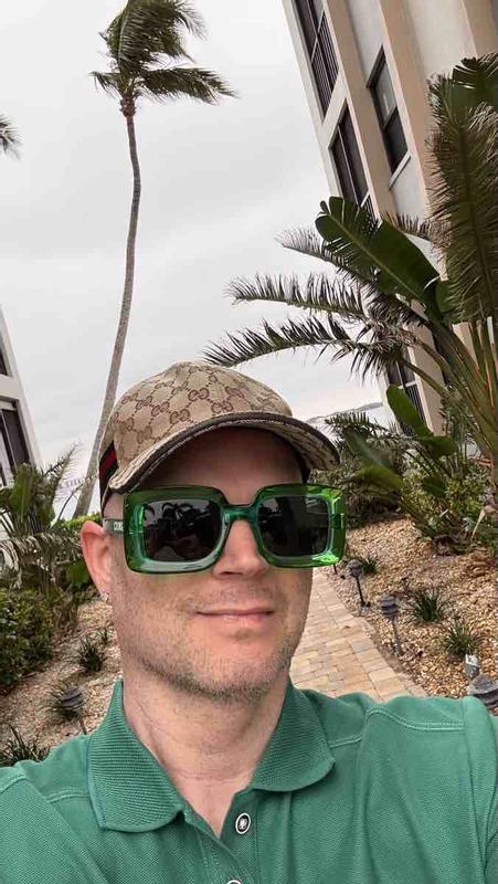 Review Thumbnail Image 0 239080443