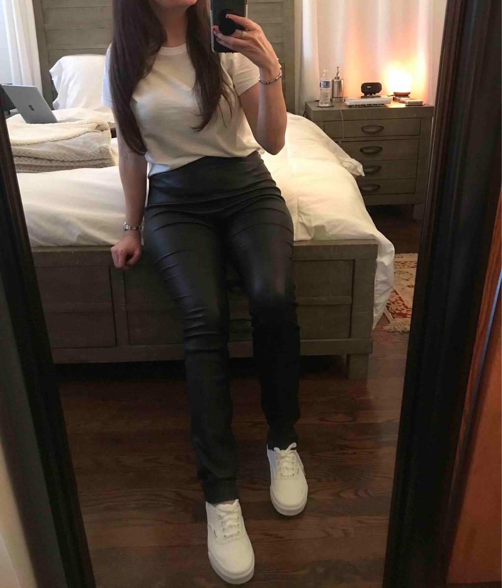 Review Thumbnail Image 0 195693679