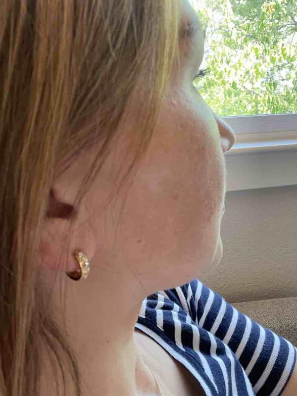 Review Thumbnail Image 0 216584319