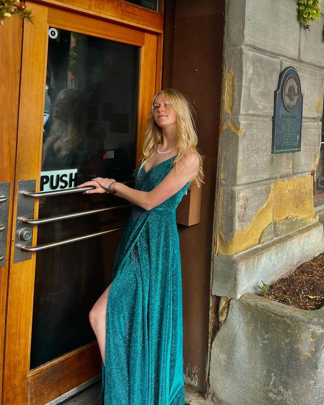 Review Thumbnail Image 0 217449716