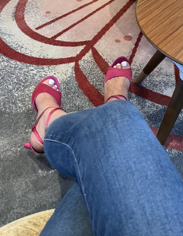 Review Thumbnail Image 0 239900156