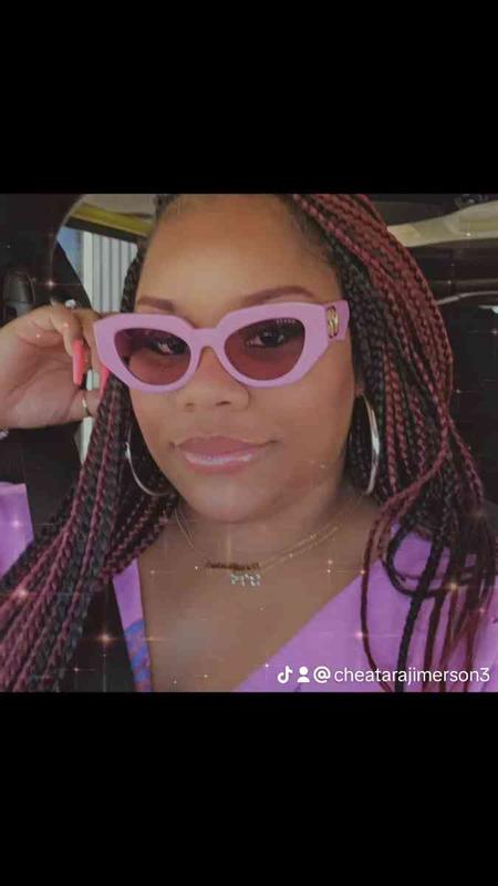 Review Thumbnail Image 0 233640657