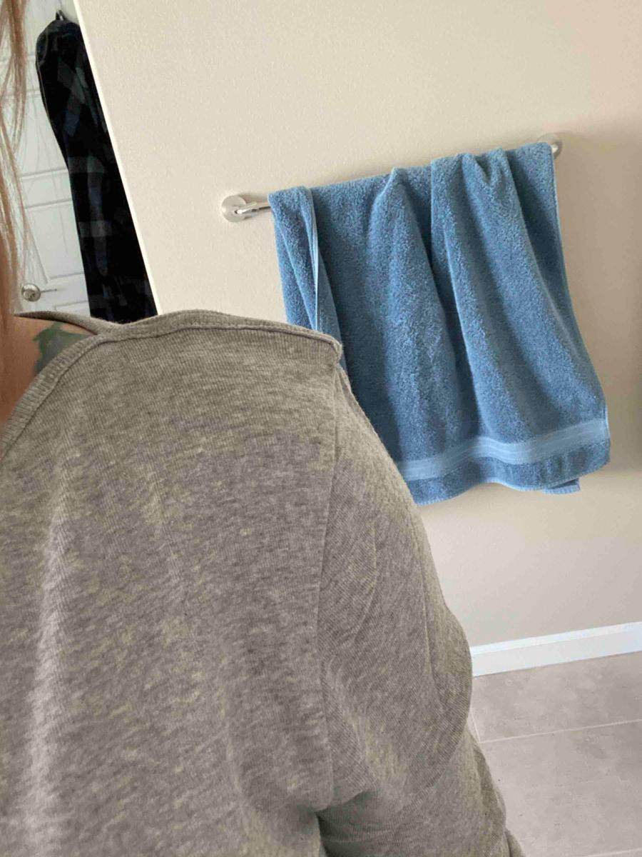 Review Thumbnail Image 0 194933582