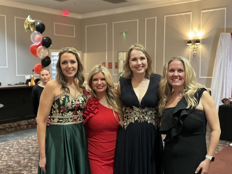 Customer photo for "Beautiful Dress!"