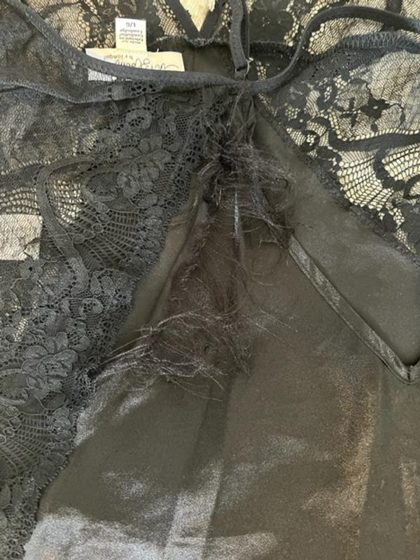 Good Fit; Very Poorly made.